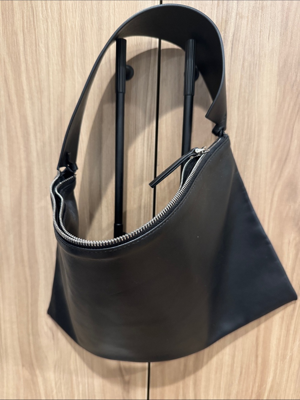 Minimal Black Leather Shoulder Bag with Curved Handle - Picture 3 of 6